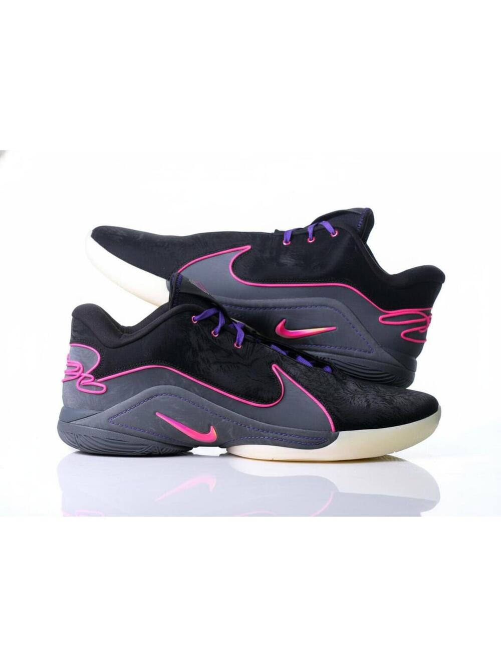 New! Size: 18 Men | Nike LeBron 22 Blacklight | FZ1094-001